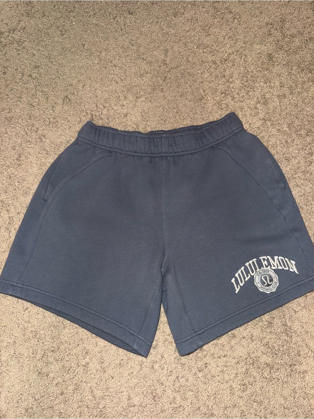 Lululemon oversized shorts 7” sz S